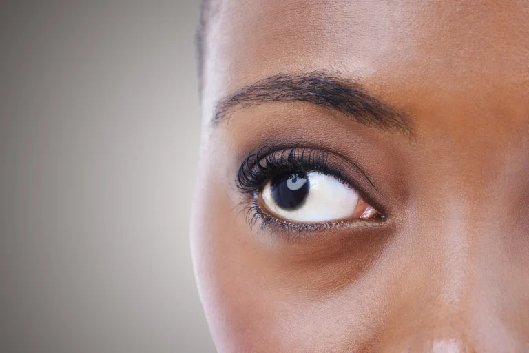 Maybelline Sky-high mascara-cosmic Black
