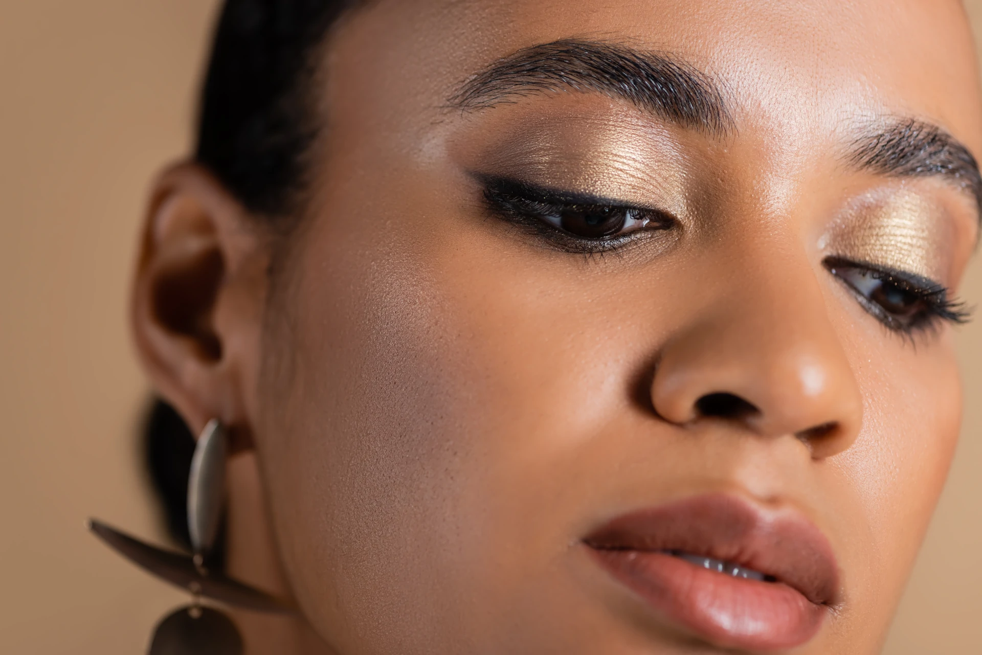 Urban Decay 247 glide on eyeliner cover photo