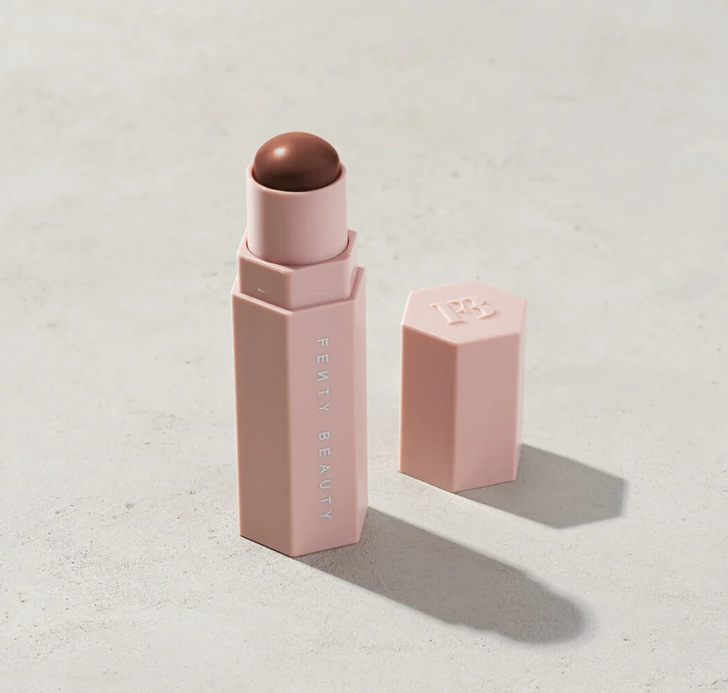 Fenty’s Match Stix Contour Skinsticks